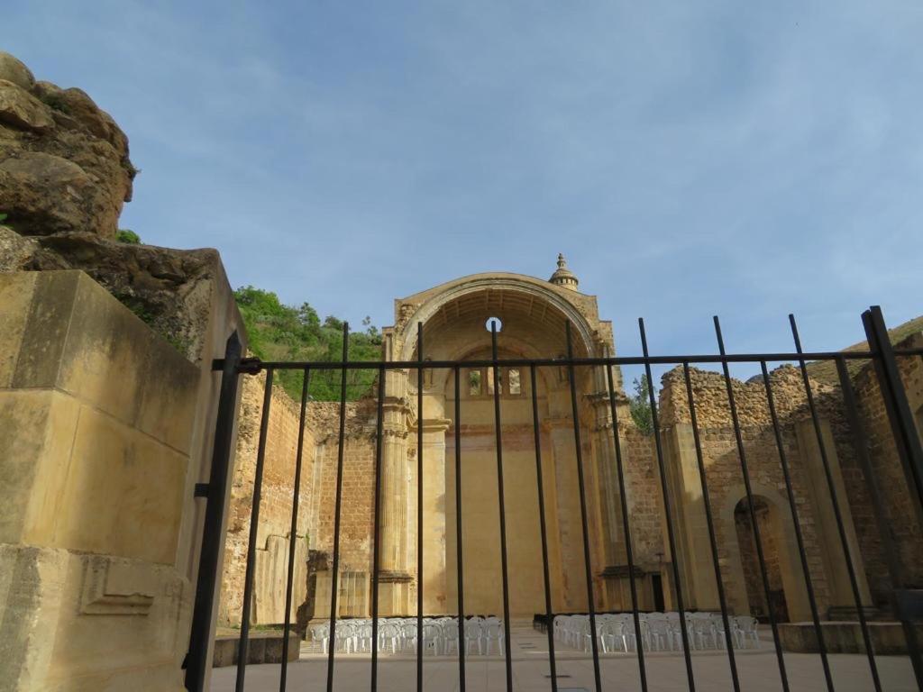 Alojamientos Puerta Del Parque Касорла Екстер'єр фото