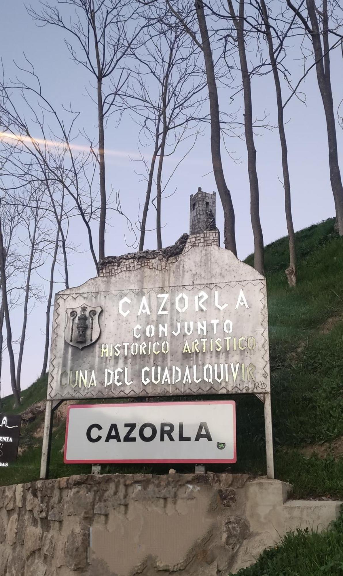 Alojamientos Puerta Del Parque Касорла Номер фото